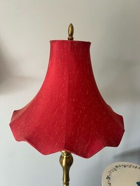 Red Fabric Scalloped Lampshade Lantern